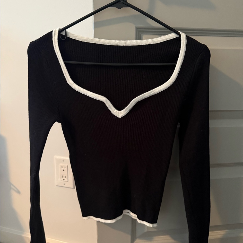 SHEIN Black and White V-Neck Sweater